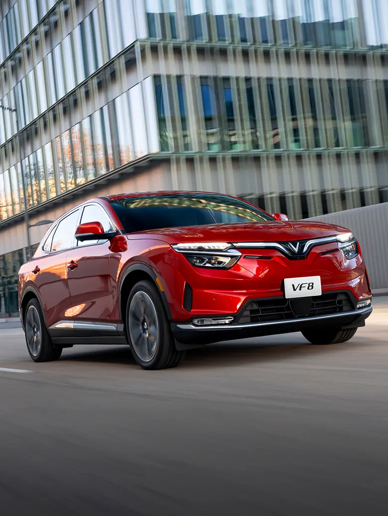 VinFast VF8 SUV điện cỡ D